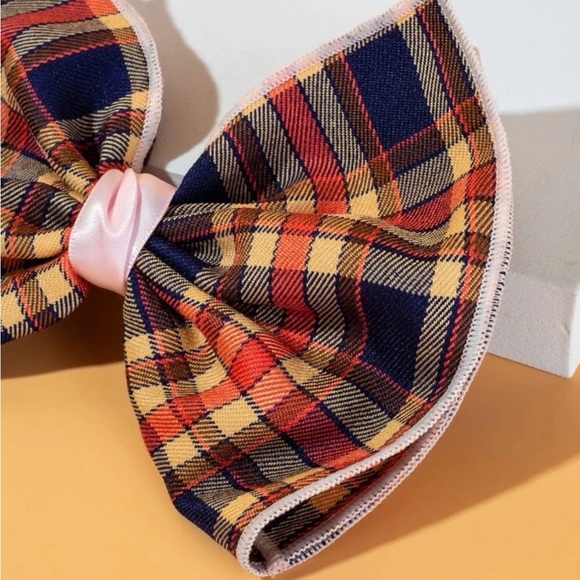 Plaid large hair bow for ladies with French barrette backing. holiday retro bow - Picture 2 of 2